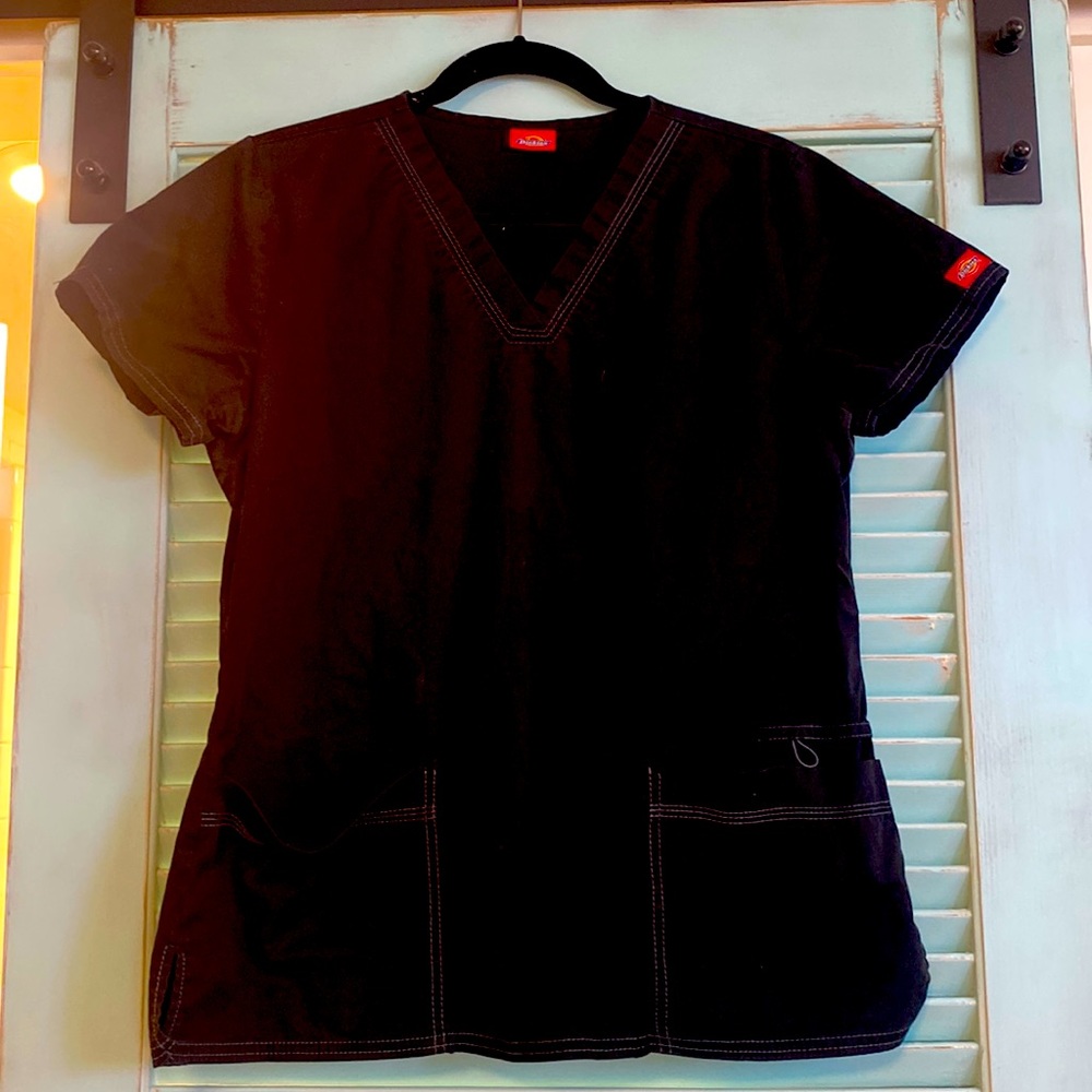 Ladies fitted dickies black scrub top
